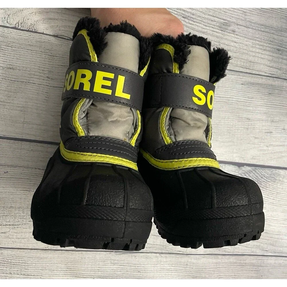 Black & Yellow Sorel Toddler Commander Winter Snow Boots, Size 7